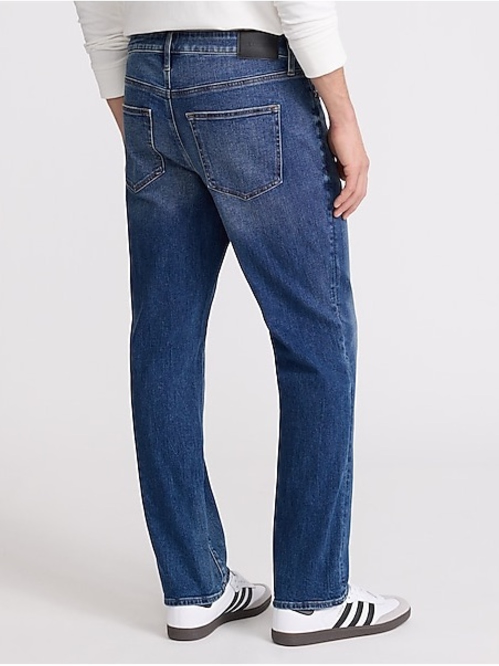 Express Men’s Classic Straight Leg Soft Cotton Medium Blue Wash Jeans 38X32 NWT - Picture 5 of 10